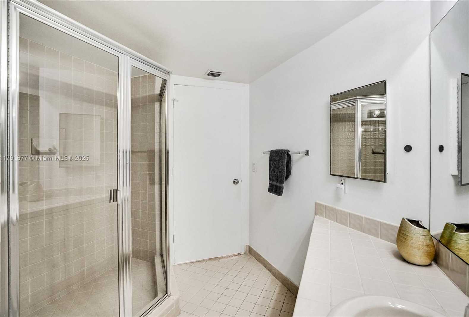 Small Image of 1000 EAST ISLAND BLVD #503, Aventura Number 15