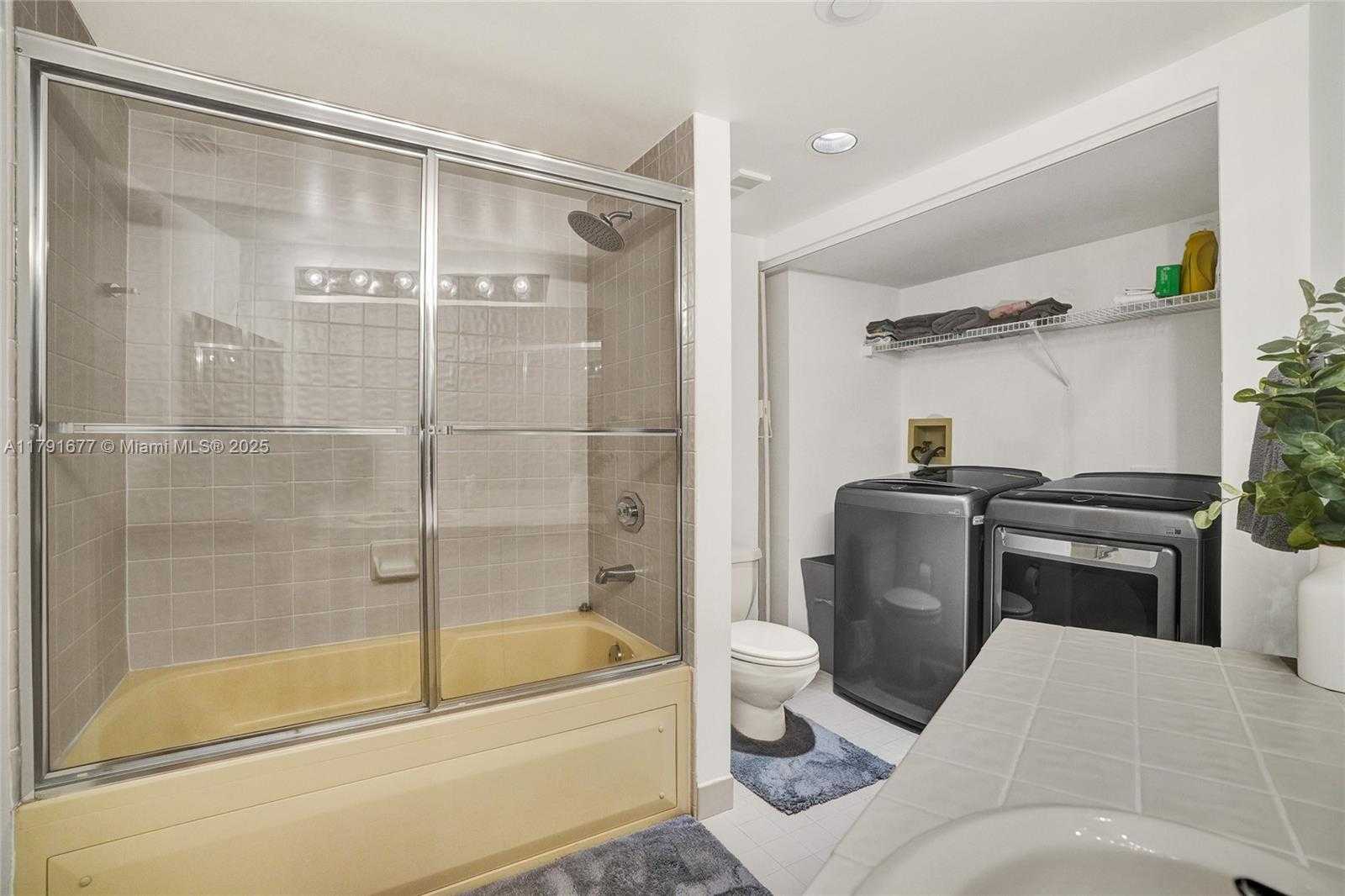 Small Image of 1000 EAST ISLAND BLVD #503, Aventura Number 27