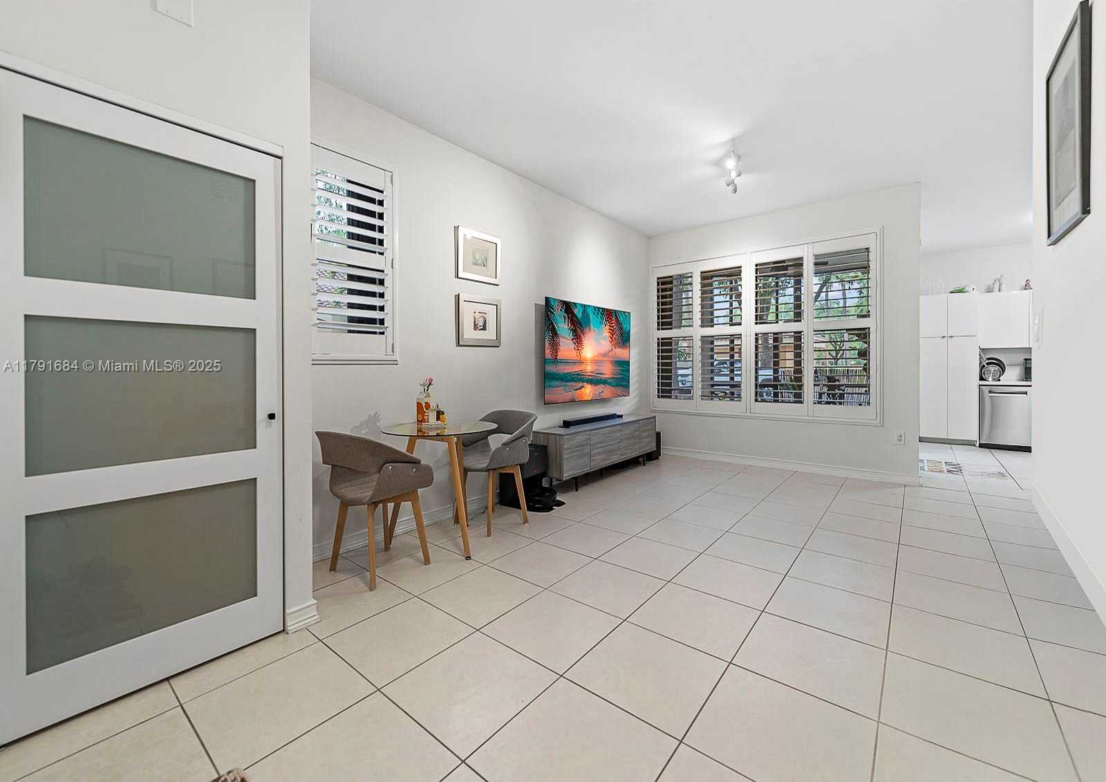 Small Image of 15533 NORTH MIAMI LAKEWAY N #101-19, Miami Lakes Number 6