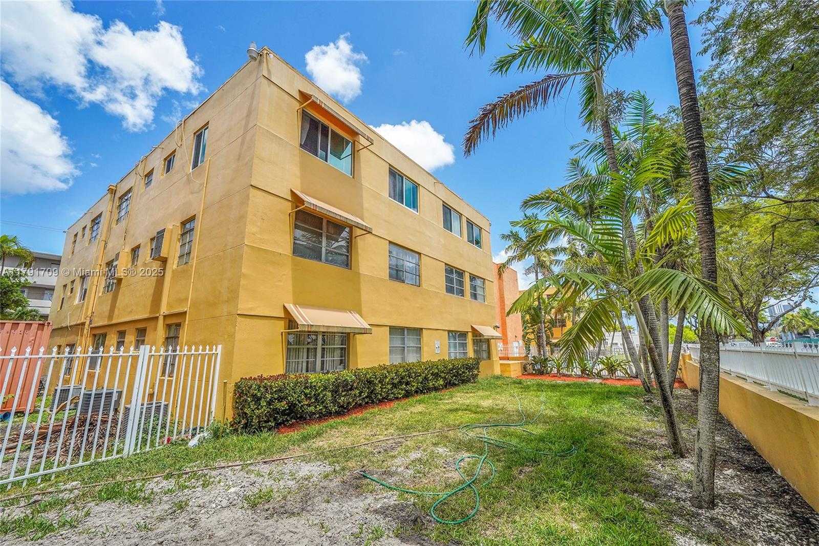 Small Image of 1851 NORTH EAST 168TH ST #A8, North Miami Beach Number 26