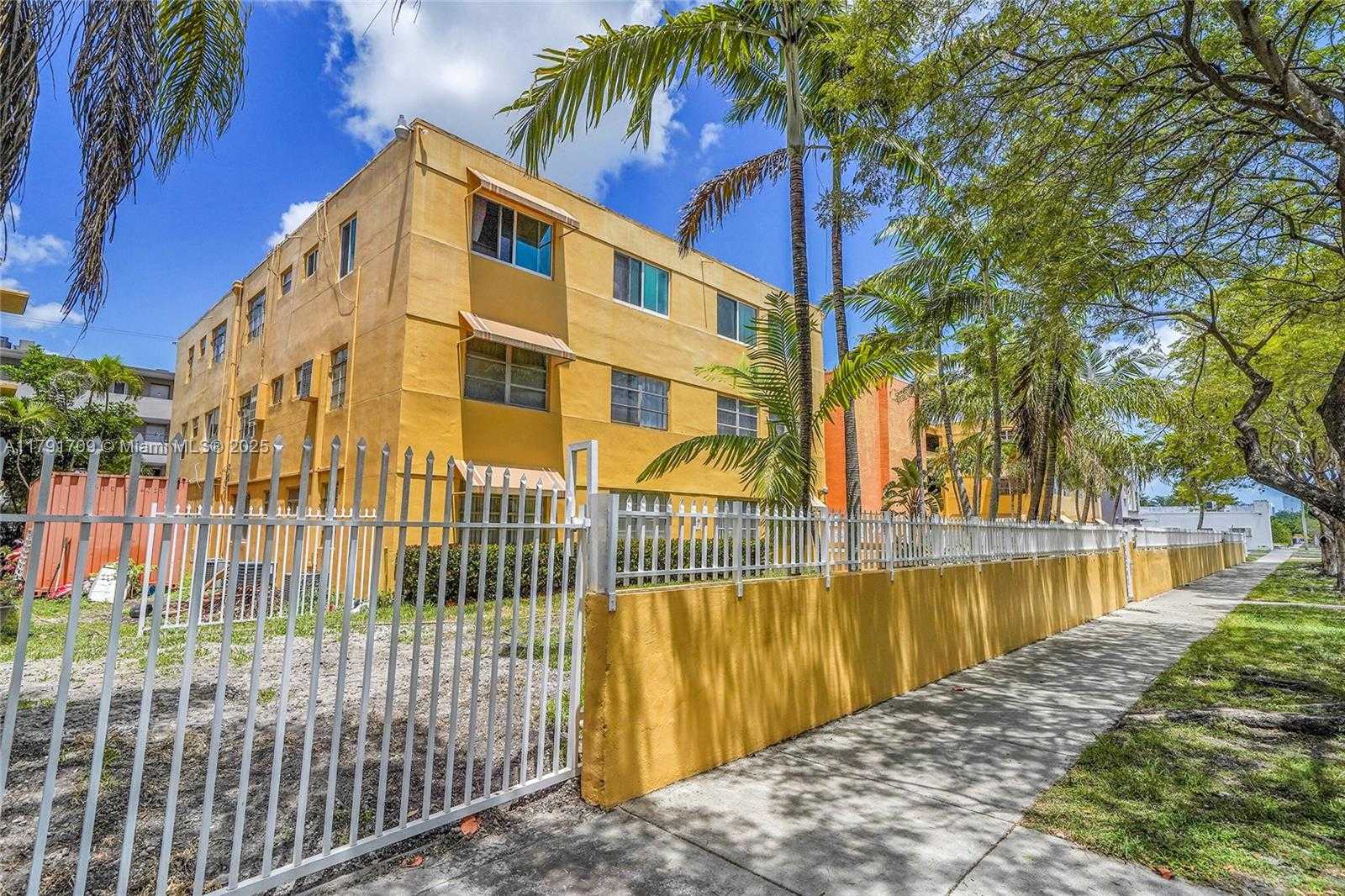 Small Image of 1851 NORTH EAST 168TH ST #A8, North Miami Beach Number 5