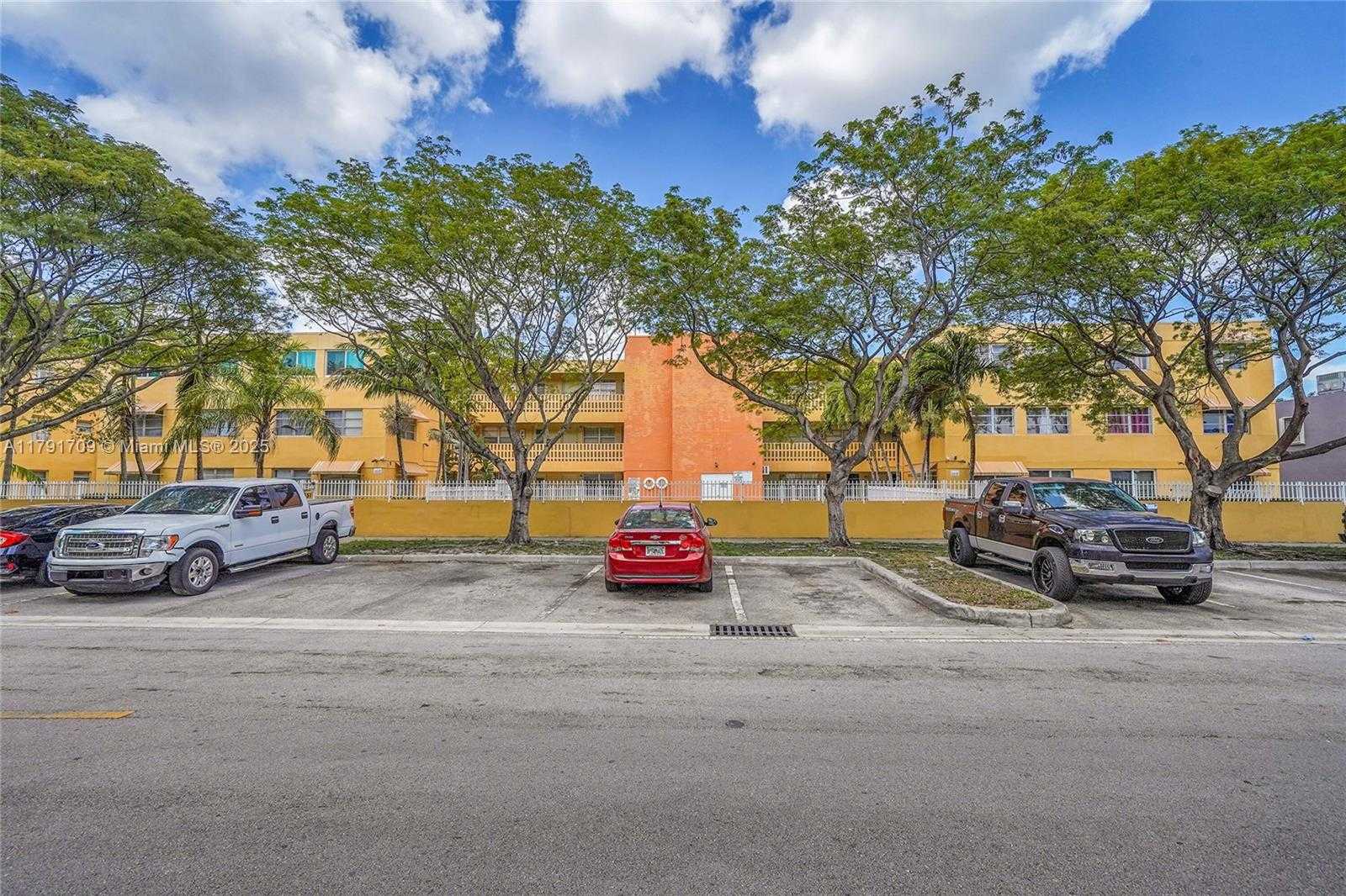 Small Image of 1851 NORTH EAST 168TH ST #A8, North Miami Beach Number 7