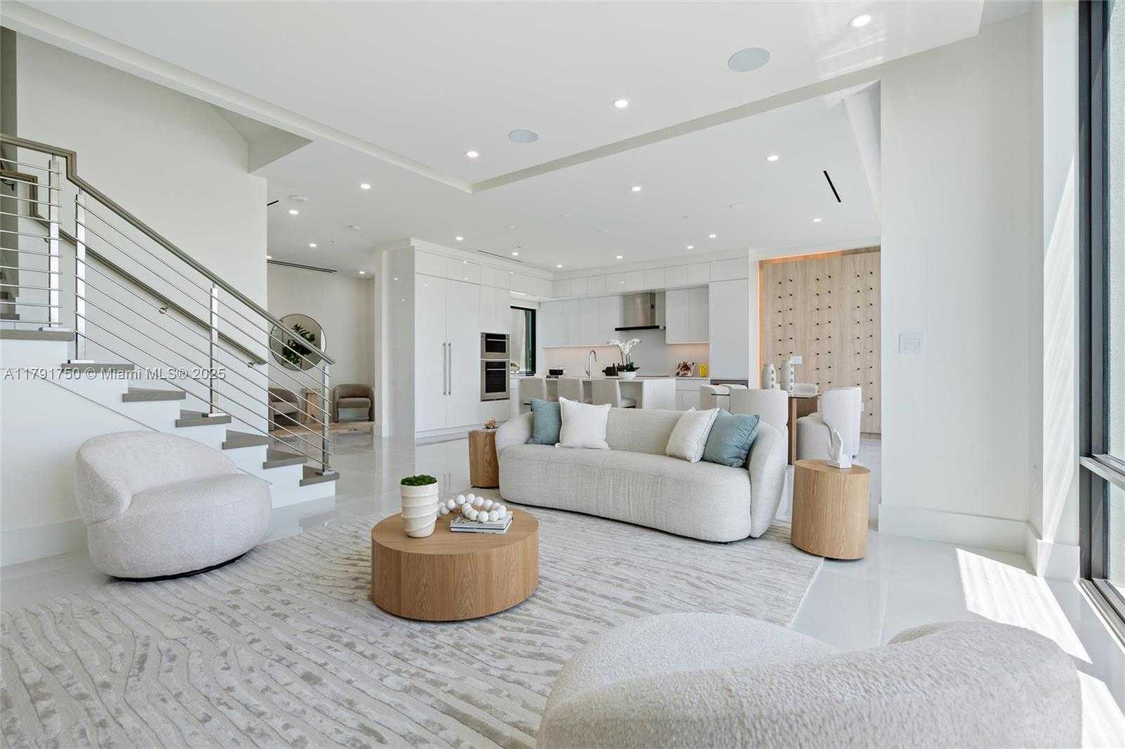 Small Image of 4008 NORTH EAST 167TH ST #6, North Miami Beach Number 15