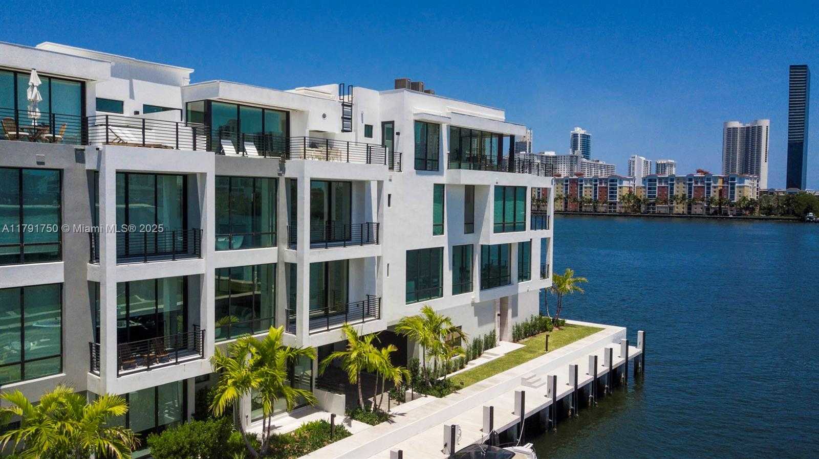 Small Image of 4008 NORTH EAST 167TH ST #6, North Miami Beach Number 32