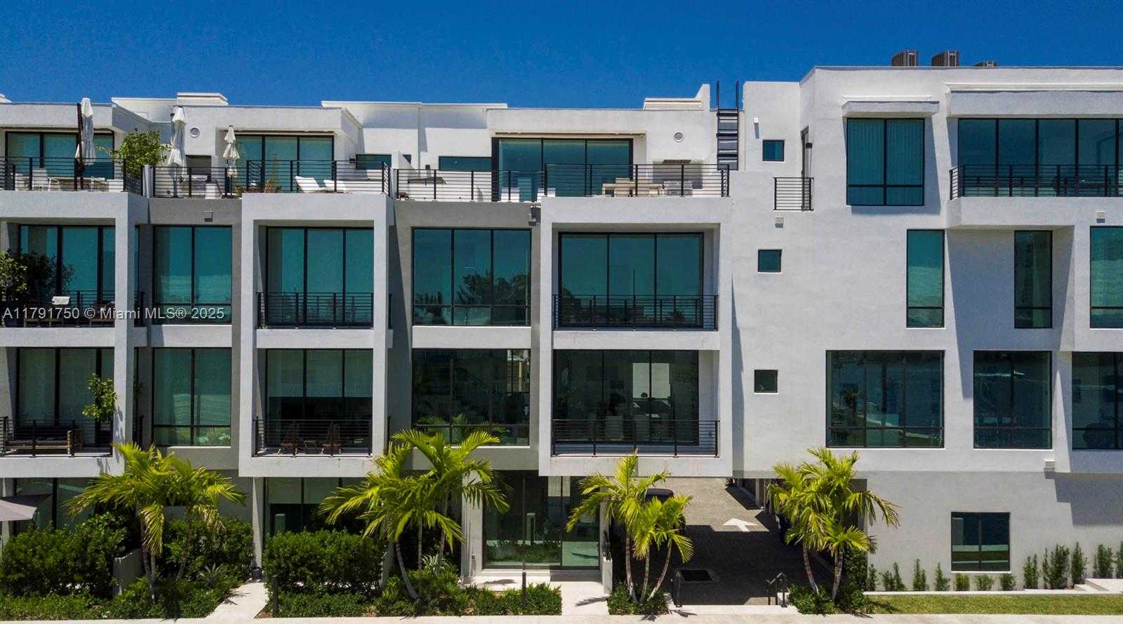 Small Image of 4008 NORTH EAST 167TH ST #6, North Miami Beach Number 33