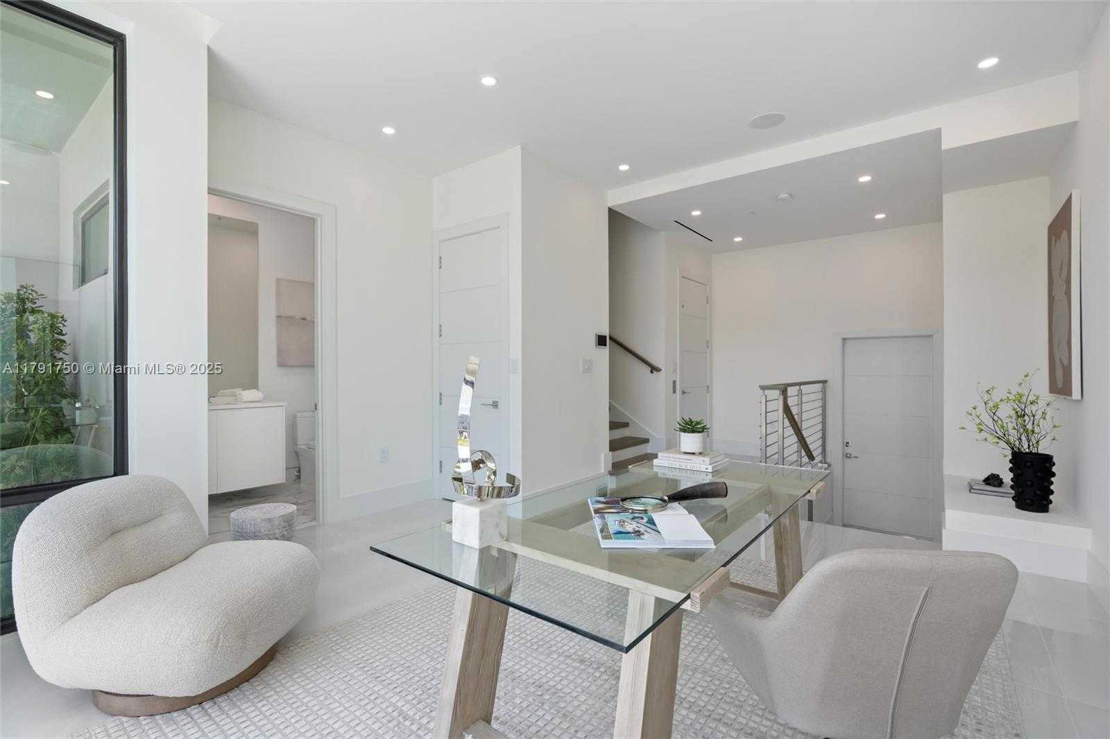 Small Image of 4008 NORTH EAST 167TH ST #6, North Miami Beach Number 5
