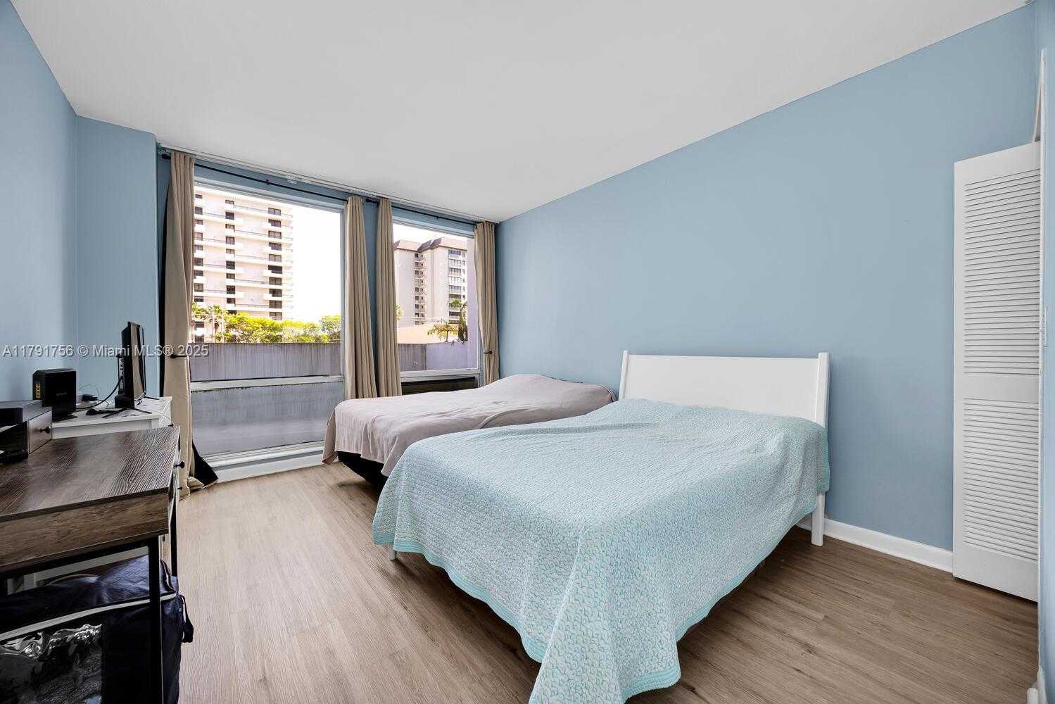 Small Image of 700 BILTMORE WAY #212, Coral Gables Number 9