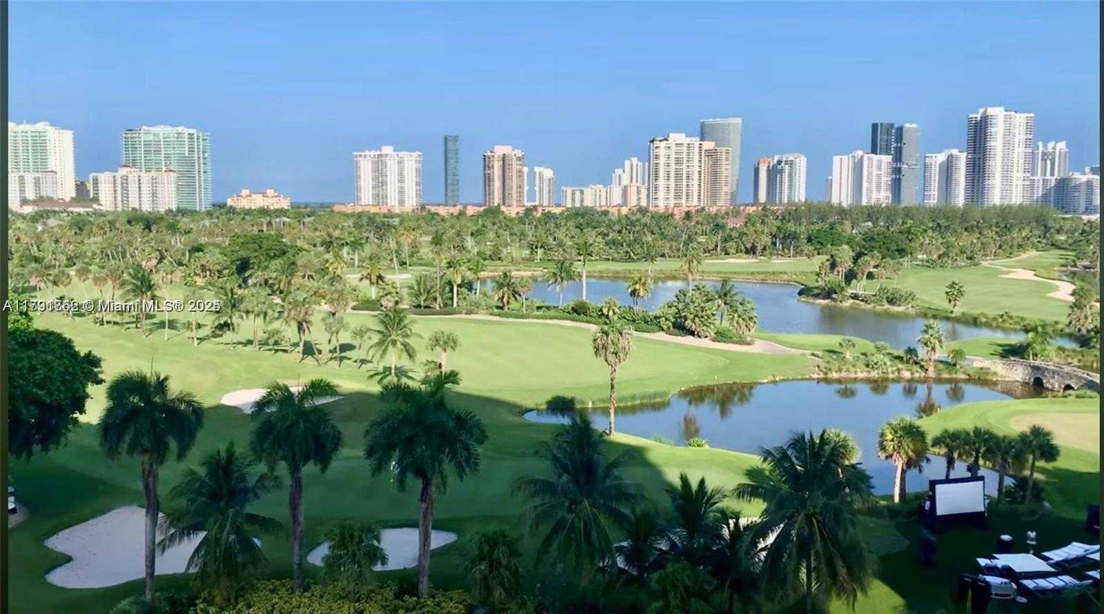 Small Image of 20200 E Country Club Dr, Aventura, FL 33180, USA Number 19