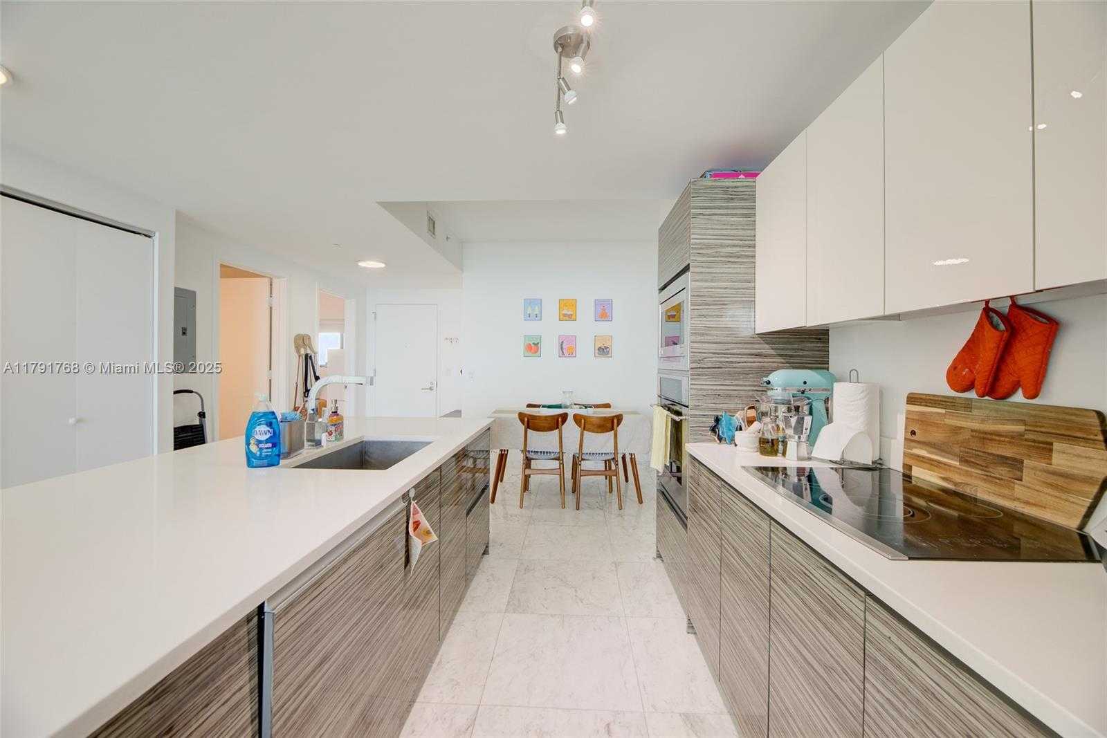 Small Image of 460 NORTH EAST 28TH ST #3606, Miami Number 13