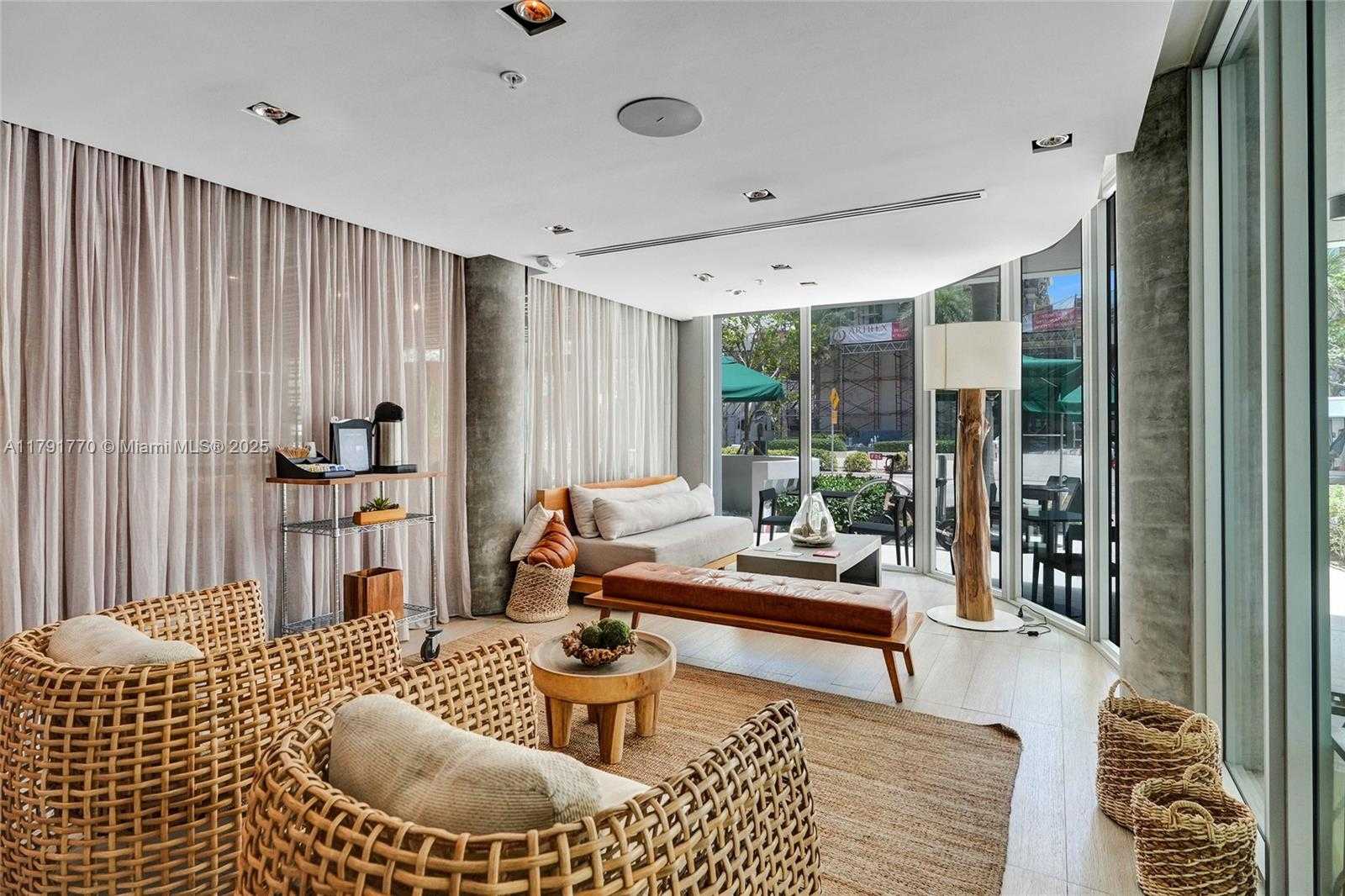 Small Image of 6080 COLLINS AVE #508, Miami Beach Number 19
