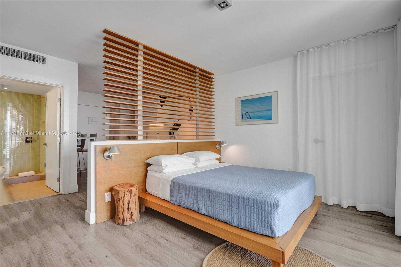 Small Image of 6080 COLLINS AVE #508, Miami Beach Number 2