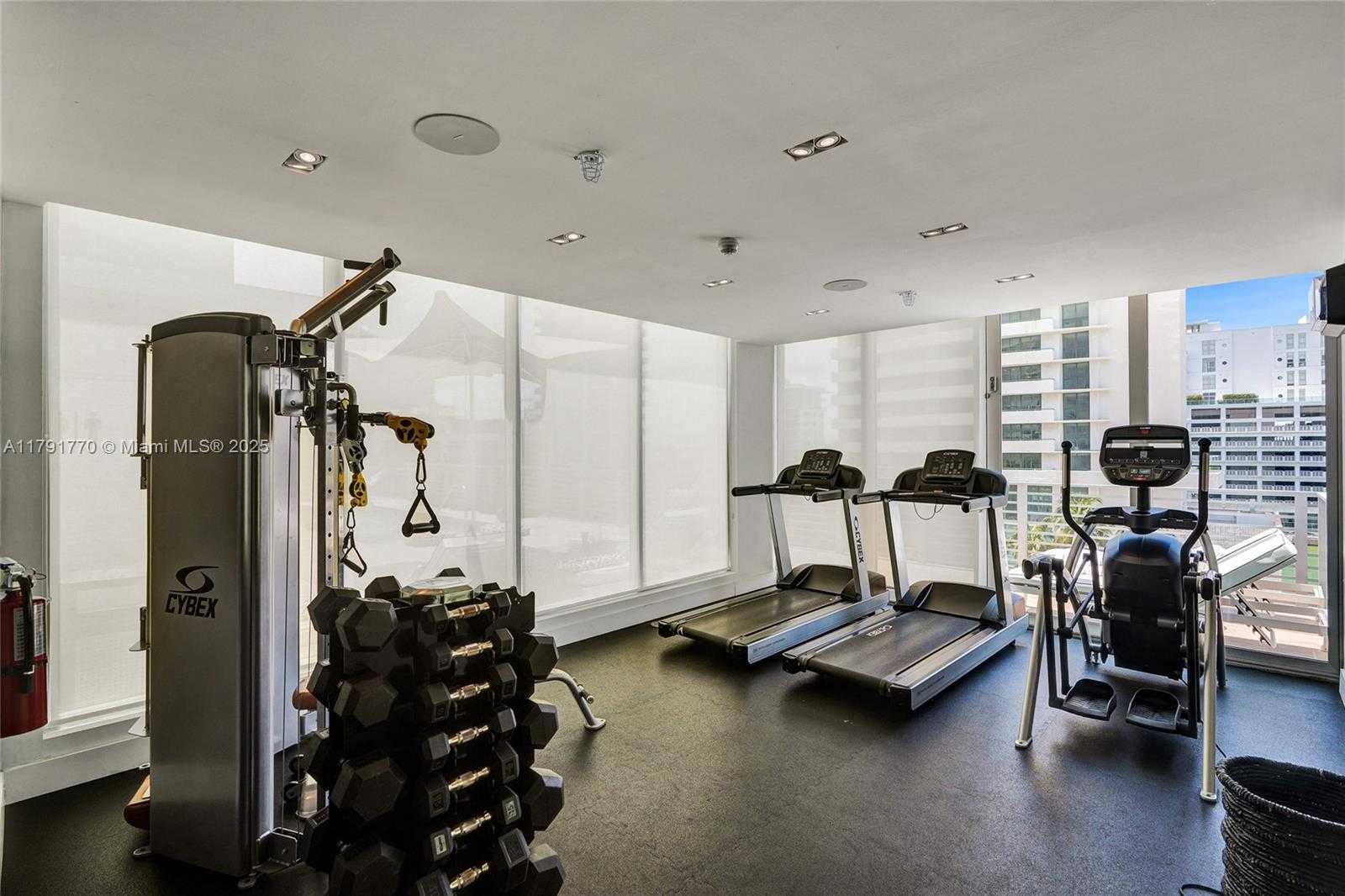 Small Image of 6080 COLLINS AVE #508, Miami Beach Number 21