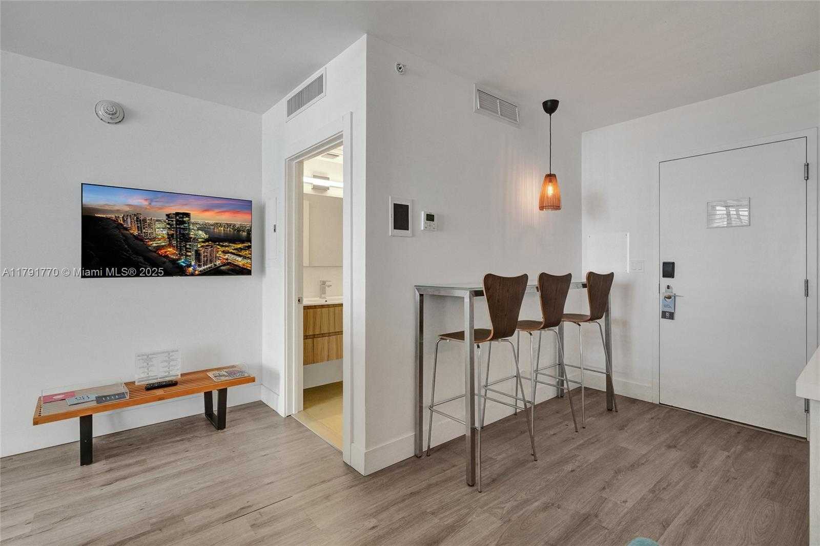 Small Image of 6080 COLLINS AVE #508, Miami Beach Number 8