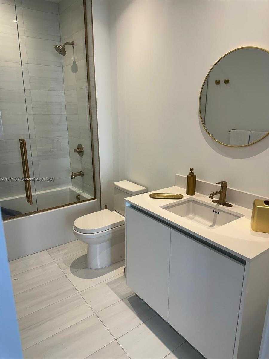 Small Image of 2655 SOUTH BAYSHORE DR #706, Miami Number 18