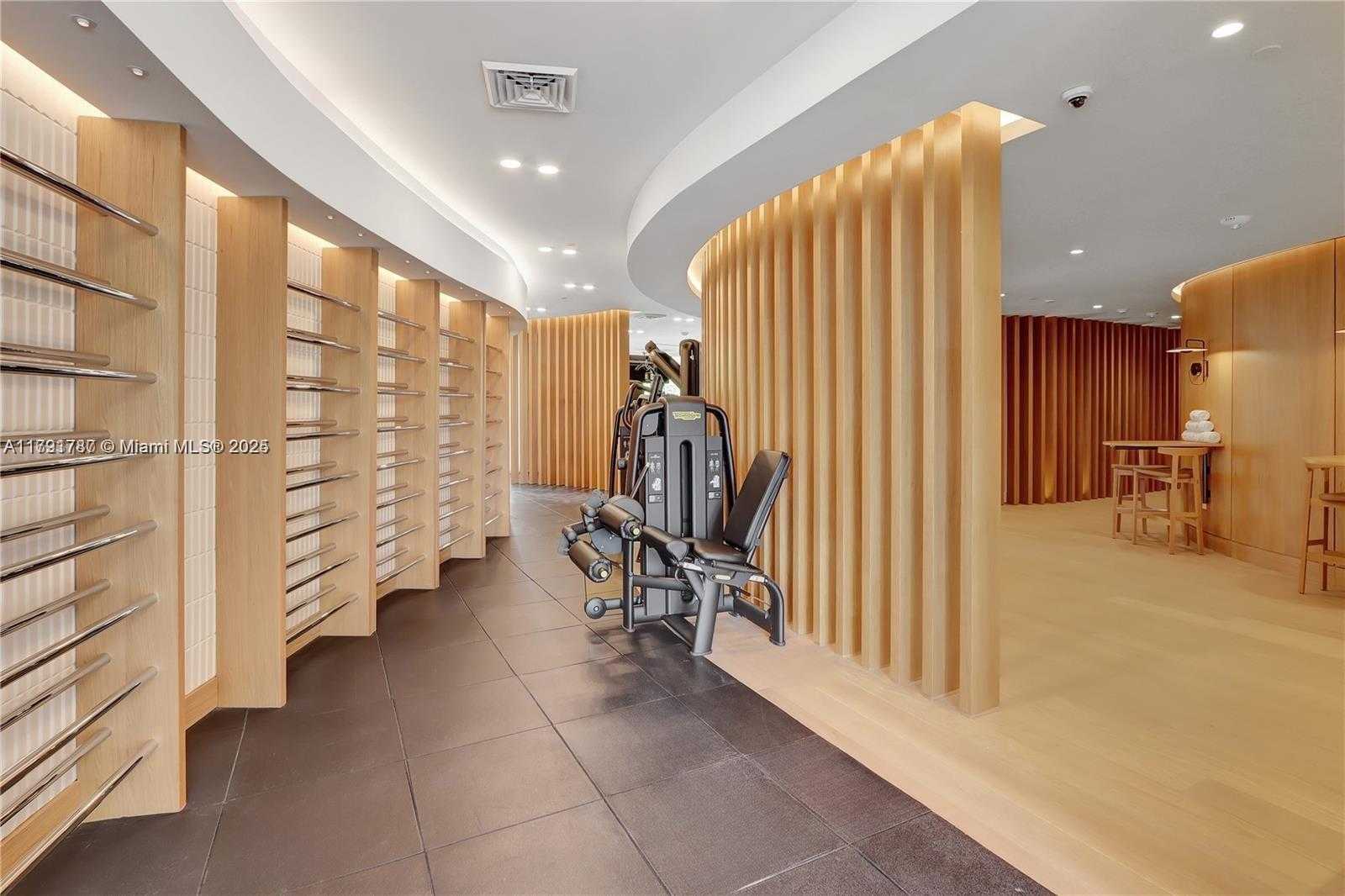 Small Image of 2655 SOUTH BAYSHORE DR #706, Miami Number 29