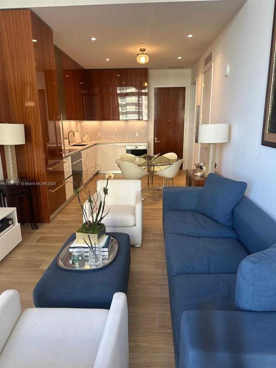 Small Image of 2655 SOUTH BAYSHORE DR #706, Miami Number 4