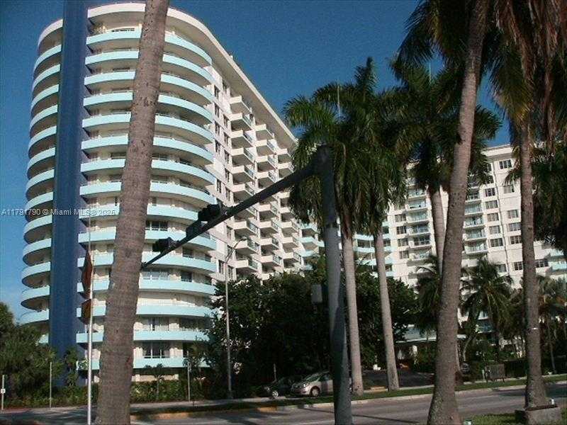 Small Image of 5161 COLLINS AVE #506, Miami Beach Number 14
