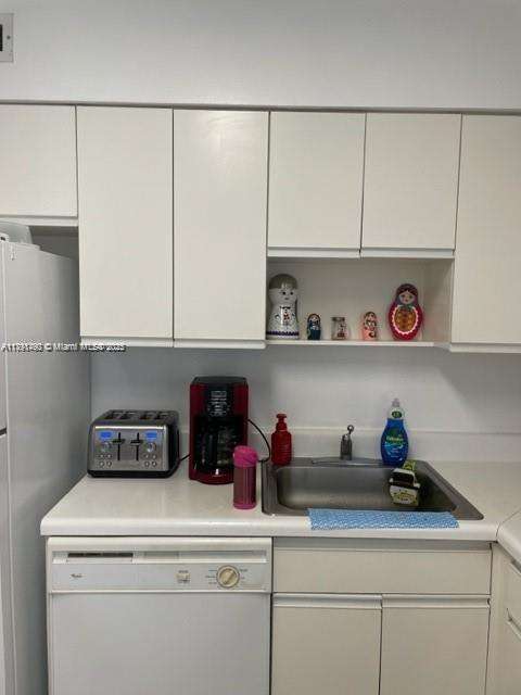 Small Image of 5161 COLLINS AVE #506, Miami Beach Number 4