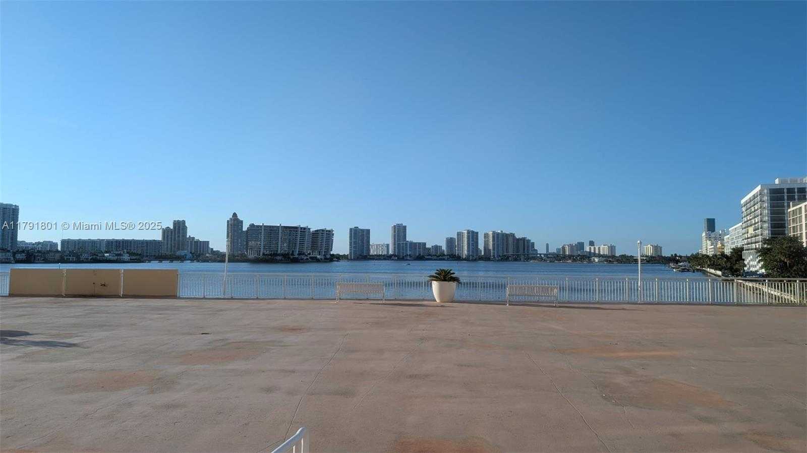 Small Image of 251 174TH ST #911, Sunny Isles Beach Number 27