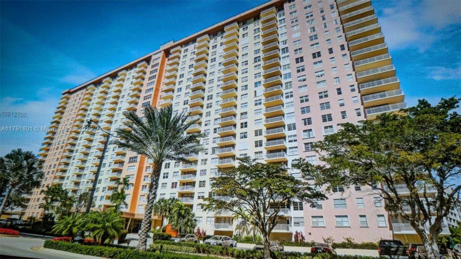 Small Image of 251 174TH ST #911, Sunny Isles Beach Number 29