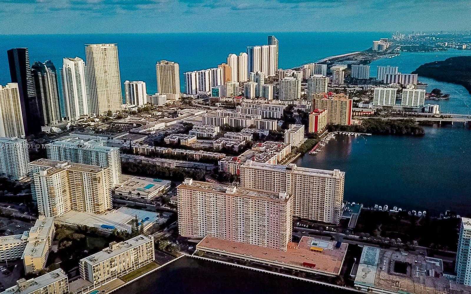Small Image of 251 174TH ST #911, Sunny Isles Beach Number 3