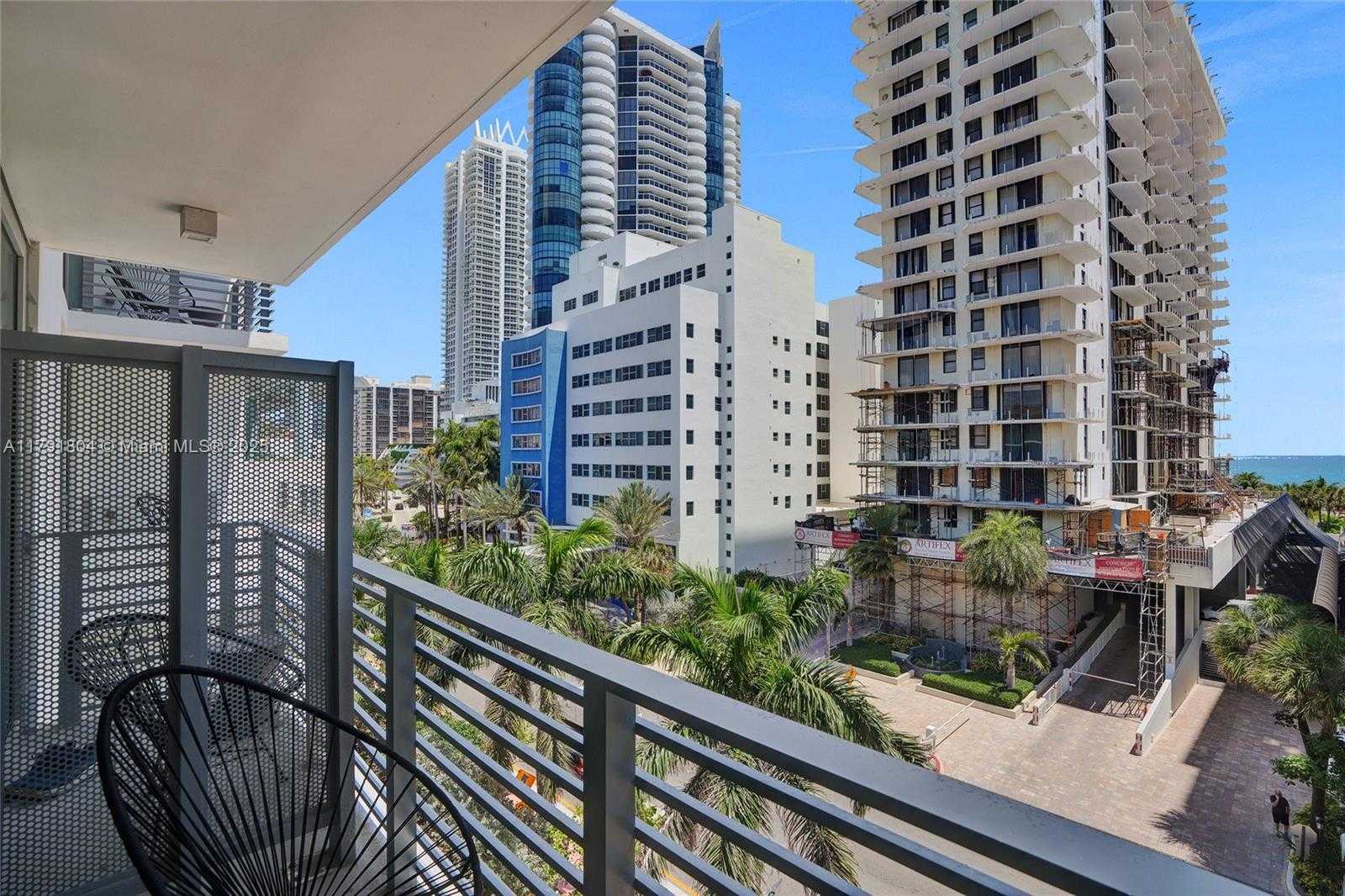 Small Image of 6080 COLLINS AVE #520, Miami Beach Number 19