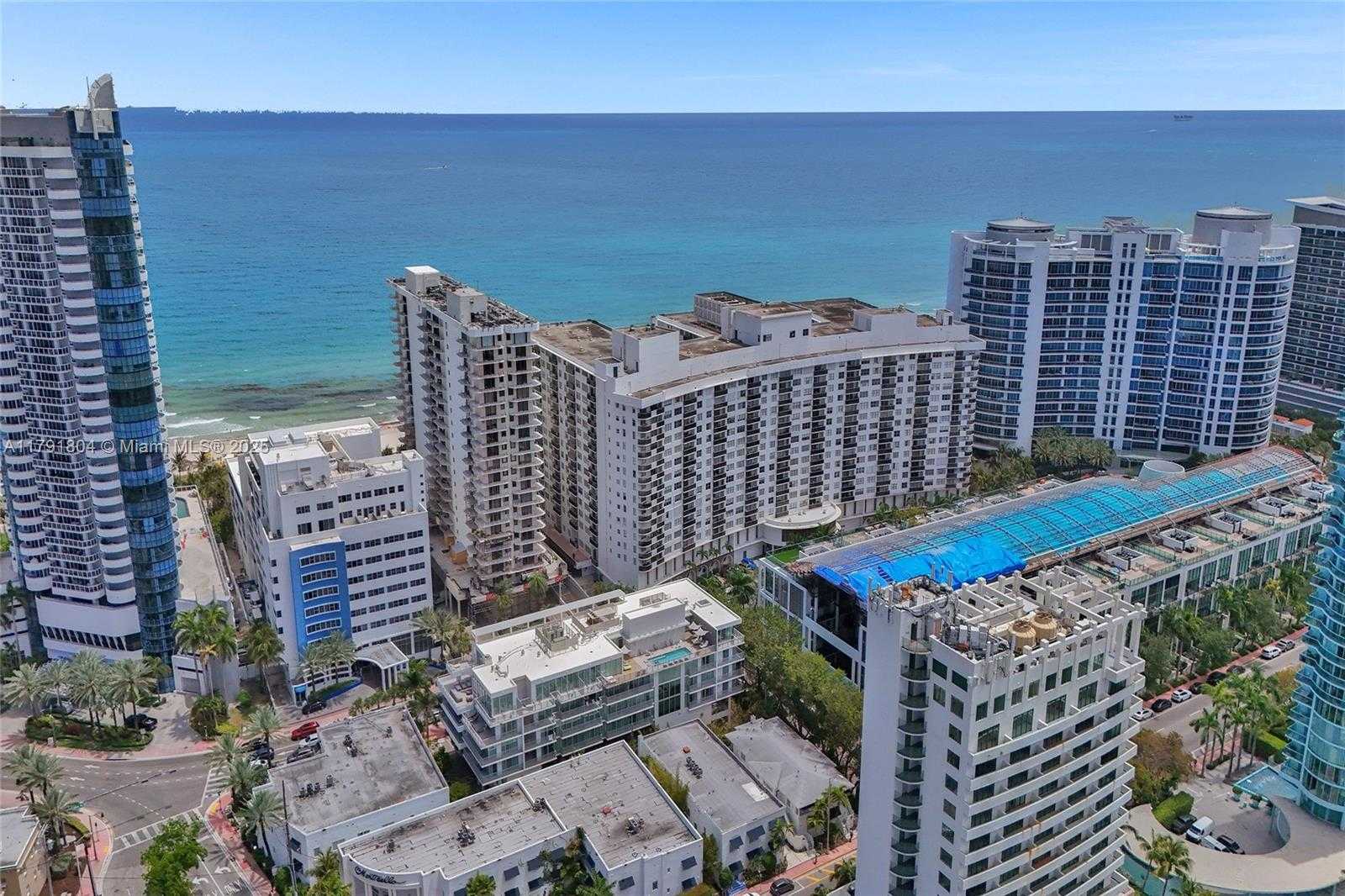 Small Image of 6080 COLLINS AVE #520, Miami Beach Number 36