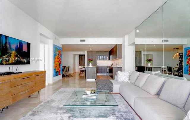Small Image of 68 SOUTH EAST 6TH ST #1807, Miami Number 11