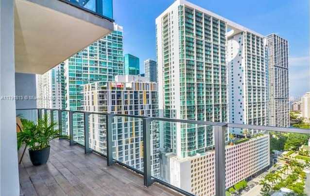 Small Image of 68 SOUTH EAST 6TH ST #1807, Miami Number 9