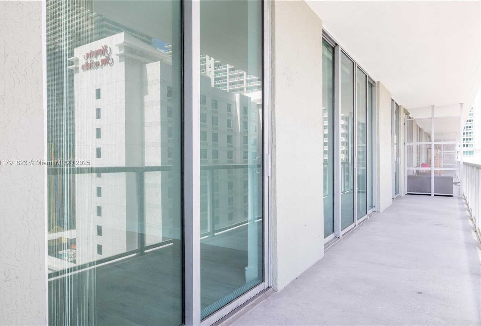 Small Image of 79 SOUTH WEST 12TH ST #1403-S, Miami Number 20