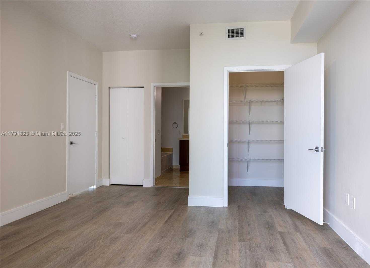 Small Image of 79 SOUTH WEST 12TH ST #1403-S, Miami Number 8