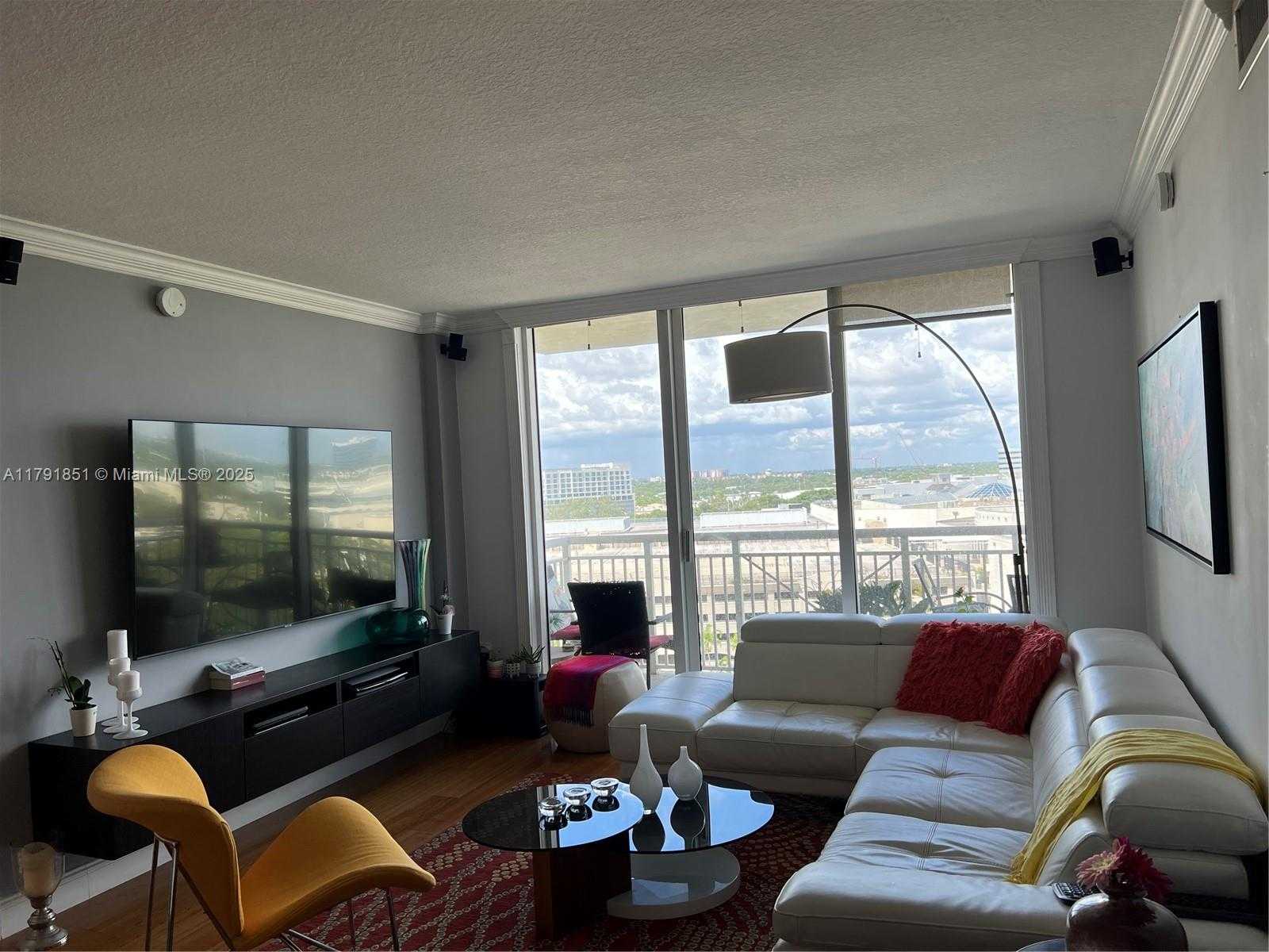 Small Image of 19501 WEST COUNTRY CLUB DR #1112, Aventura Number 11