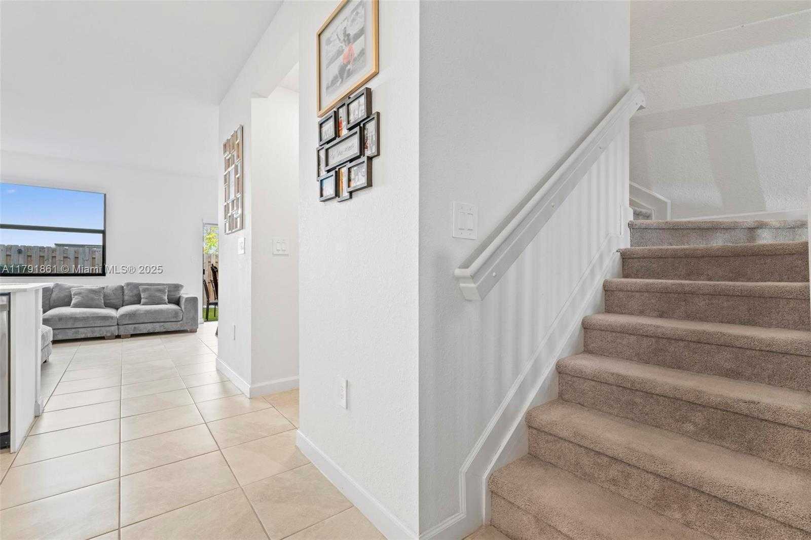 Small Image of 24676 SOUTH WEST 119TH CT, Homestead Number 17