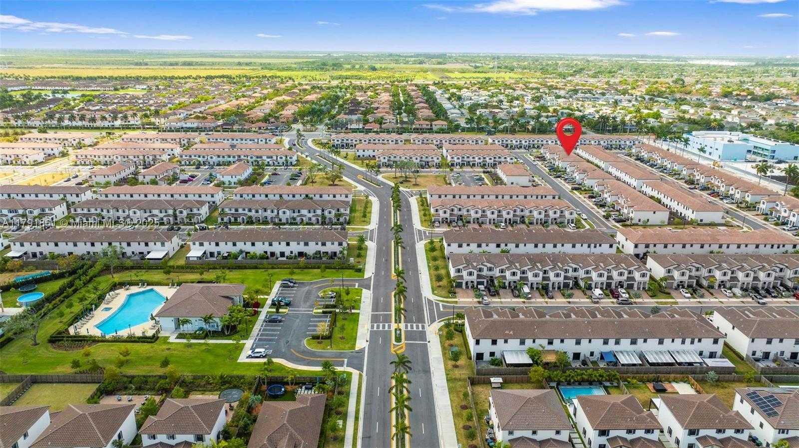 Small Image of 24676 SOUTH WEST 119TH CT, Homestead Number 44