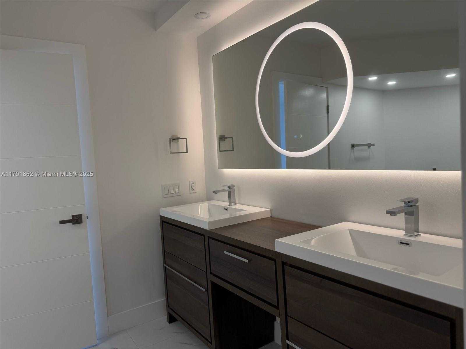 Small Image of 19101 NORTH EAST 36TH CT #206, Aventura Number 5