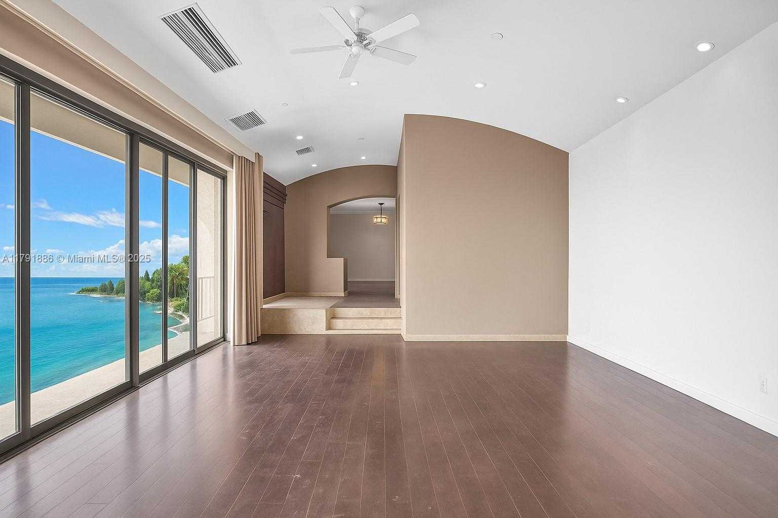 Small Image of 780 NORTH EAST 69TH ST #T-1A, Miami Number 3