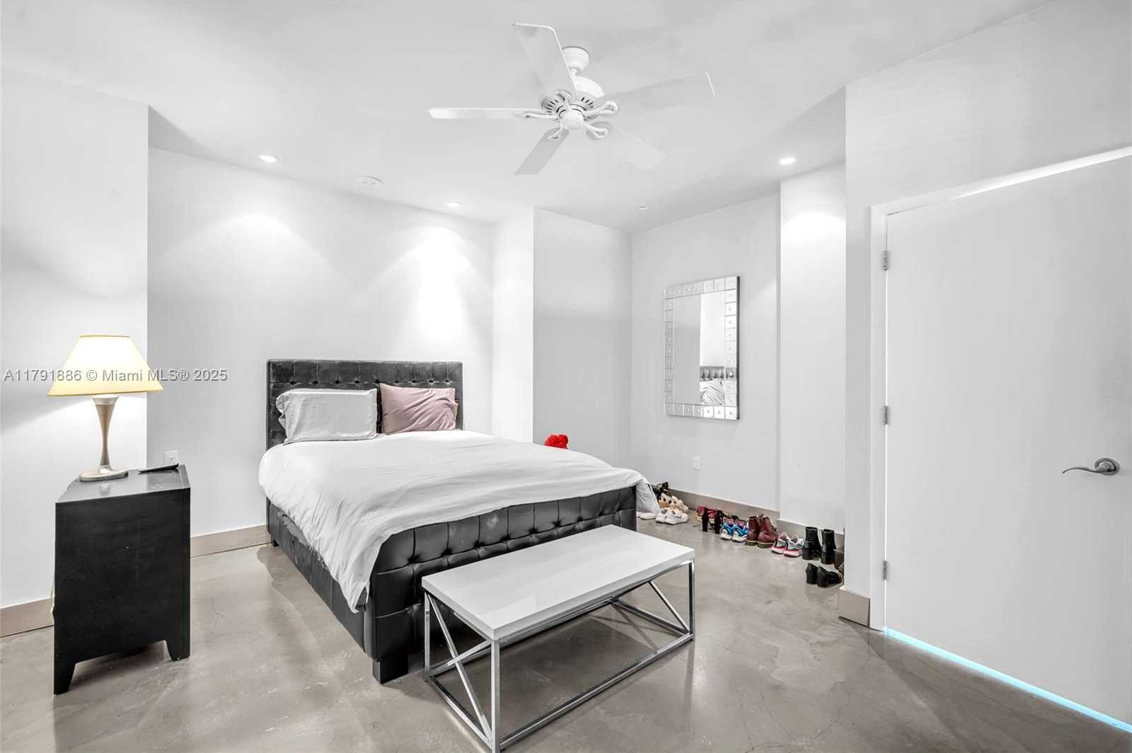 Small Image of 780 NORTH EAST 69TH ST #T-1A, Miami Number 33