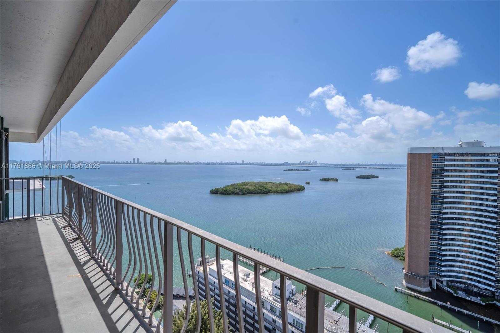 Small Image of 780 NORTH EAST 69TH ST #T-1A, Miami Number 44