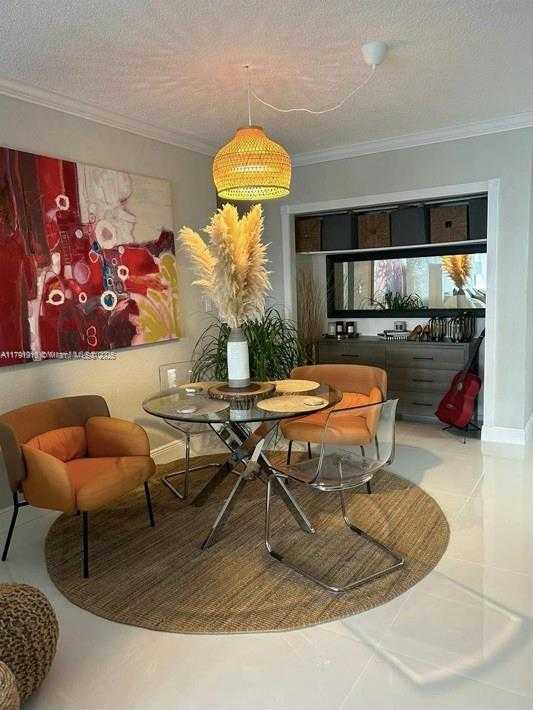 Small Image of 1985 SOUTH OCEAN DR #2B, Hallandale Beach Number 4