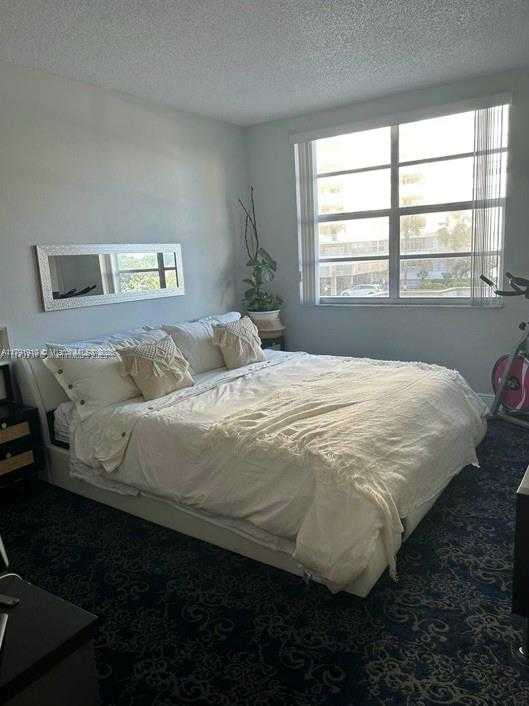 Small Image of 1985 SOUTH OCEAN DR #2B, Hallandale Beach Number 7