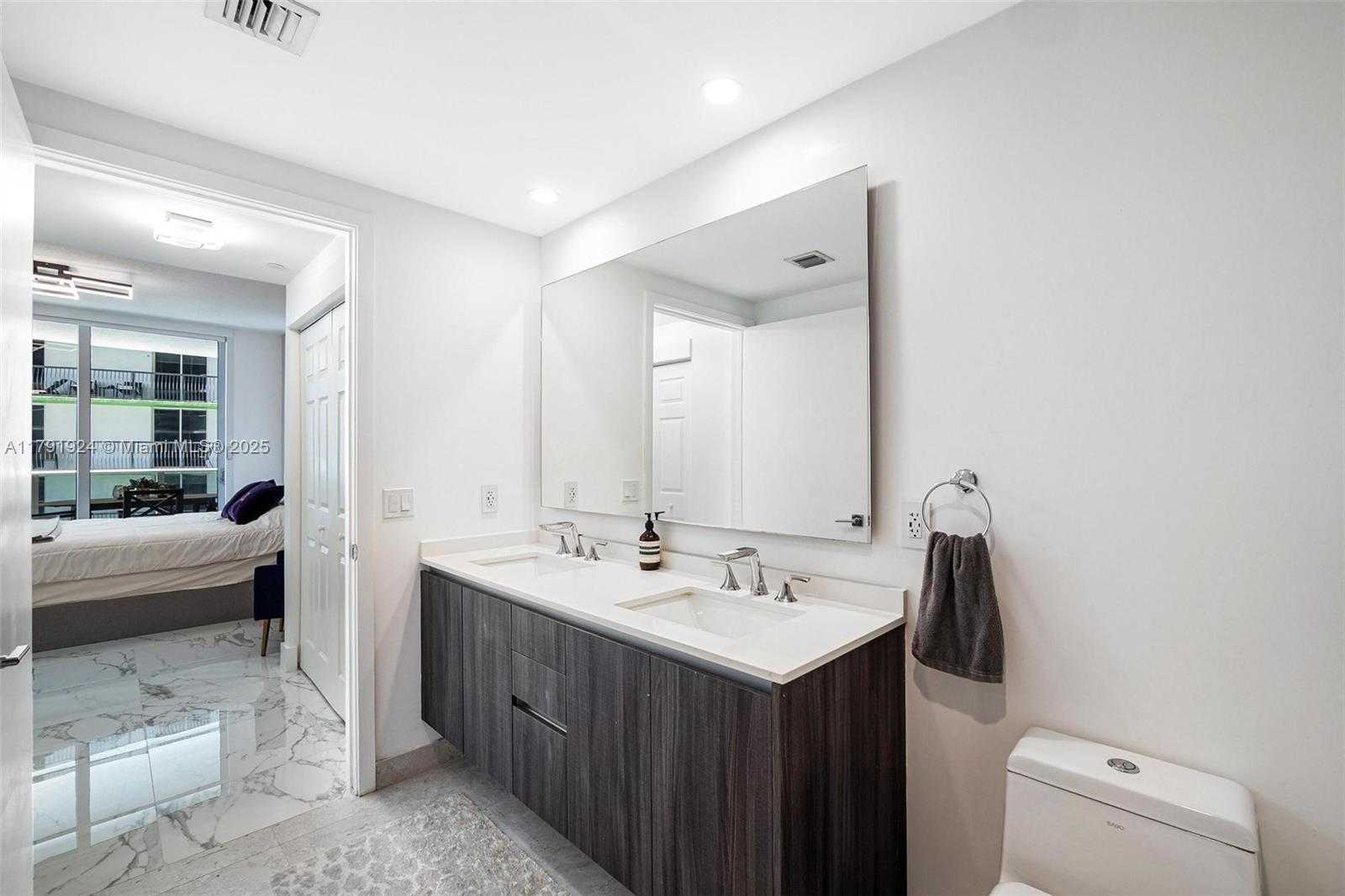 Small Image of 488 NORTH EAST 18TH ST #1708, Miami Number 15