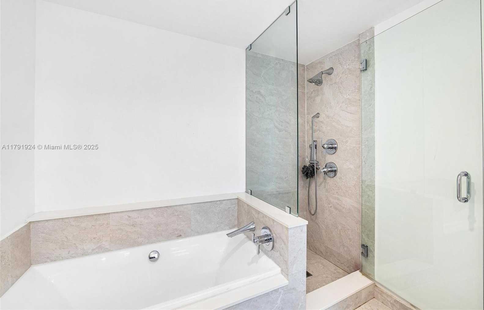 Small Image of 488 NORTH EAST 18TH ST #1708, Miami Number 17