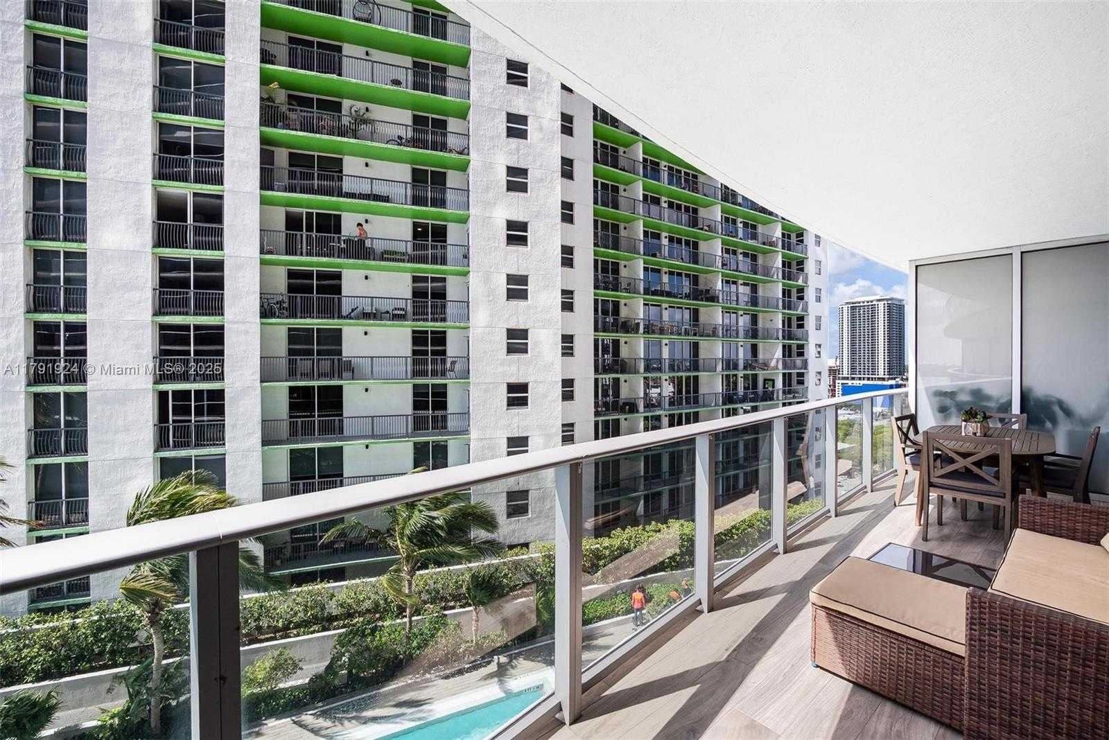 Small Image of 488 NORTH EAST 18TH ST #1708, Miami Number 23