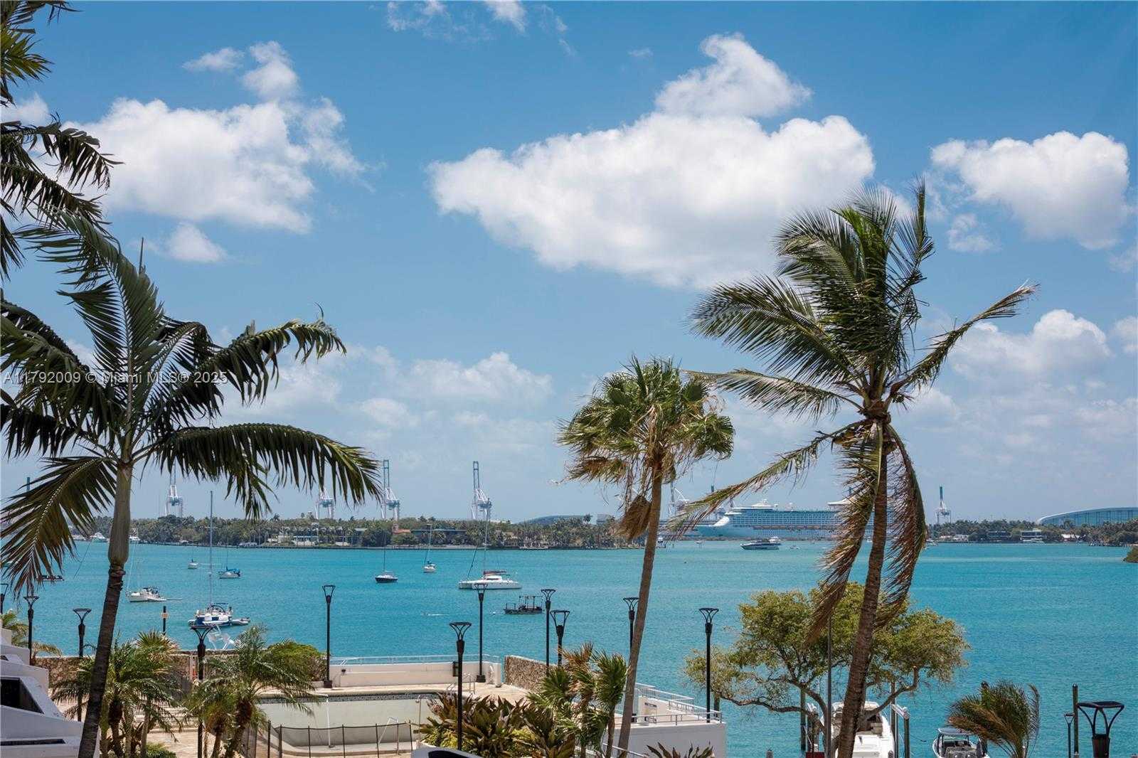Small Image of 11 ISLAND AVE #407, Miami Beach Number 22