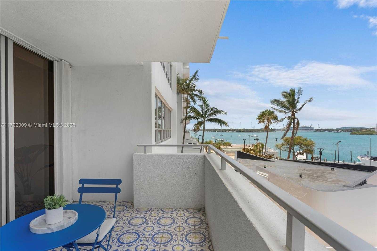Small Image of 11 ISLAND AVE #407, Miami Beach Number 23