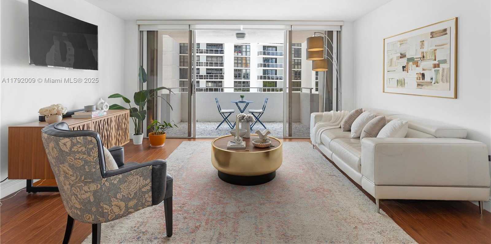 Small Image of 11 ISLAND AVE #407, Miami Beach Number 5