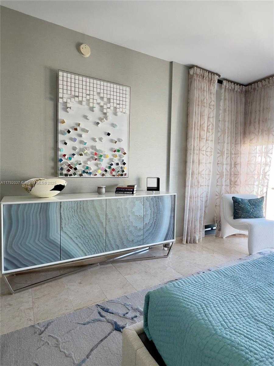 Small Image of 68 SOUTH EAST 6TH ST #3611, Miami Number 15