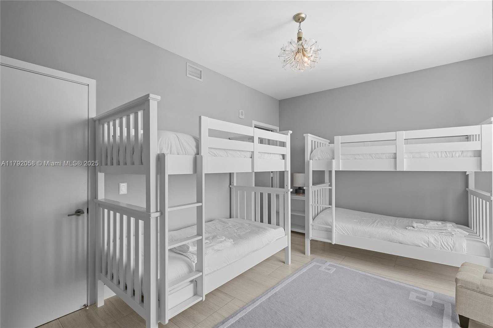 Small Image of 2900 NORTH EAST 7TH AVE #3901, Miami Number 39