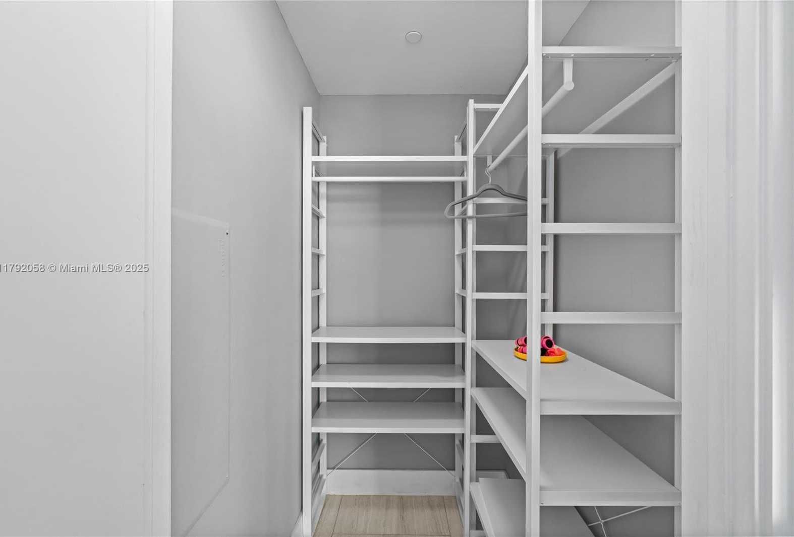 Small Image of 2900 NORTH EAST 7TH AVE #3901, Miami Number 44