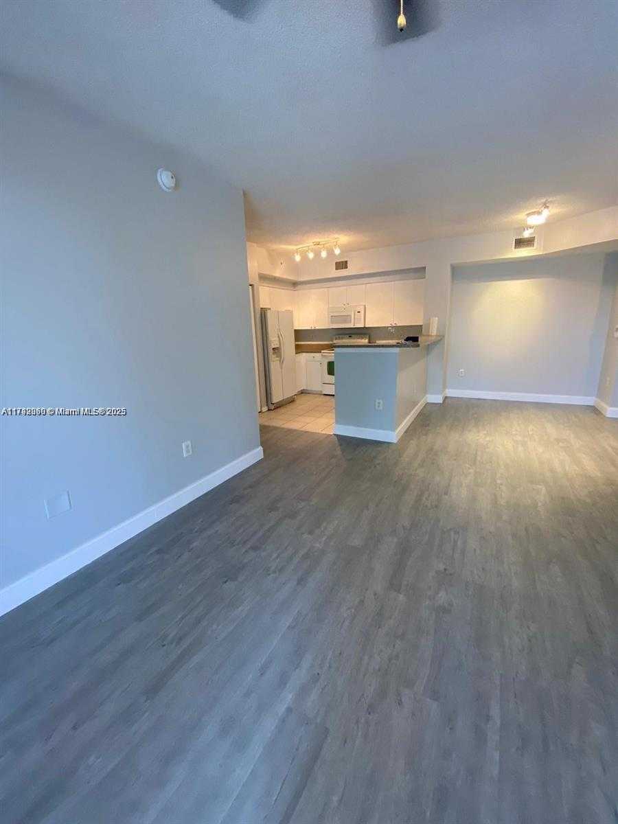 Small Image of 2351 WEST PRESERVE WAY #205, Miramar Number 10